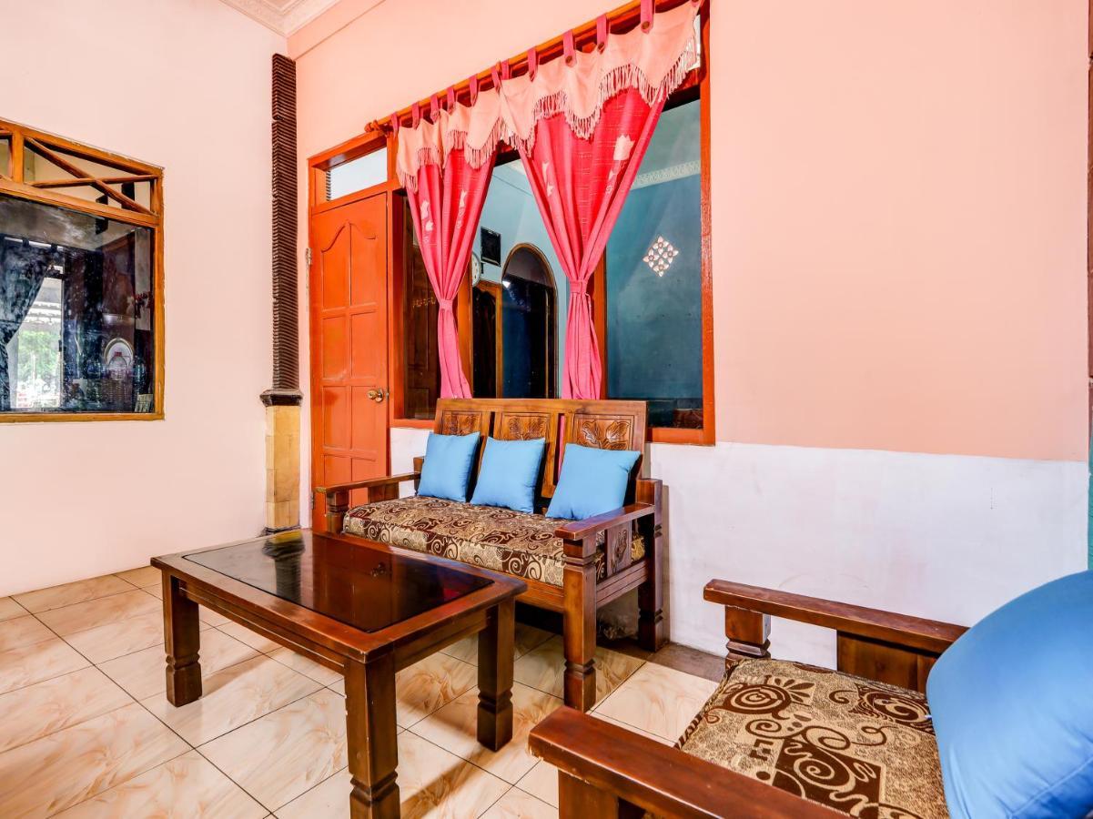 Oyo 90051 Guest House Parangtritis Dış mekan fotoğraf
